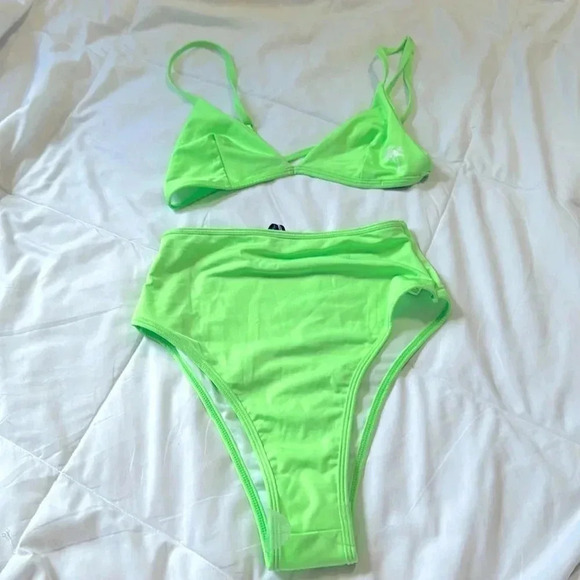Pretty little thing lime green bikini triangle top high waist bottoms NWT 4 - Picture 1 of 6